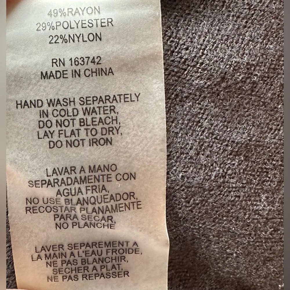 NWT!☃️AAEDA!❄️Sweater “Dolman Sleeves”/blk/copper/chain link design/size-M - Picture 9 of 9